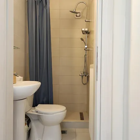 Apartment Sea Breeze 302
