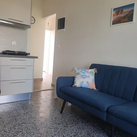 Apartment Sea Breeze 302